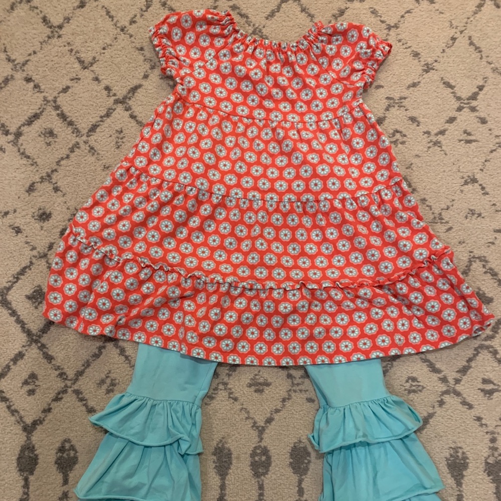 Kelly’s Kids Knit Ruffle Shirt and Pants